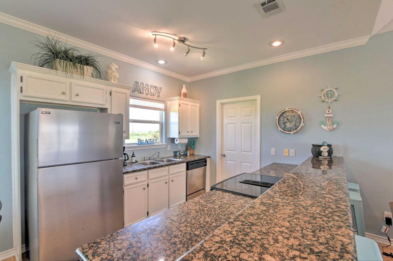 Villa Bright Crystal Beach House, Walk To Coast! Bolivar Peninsula Exterior foto