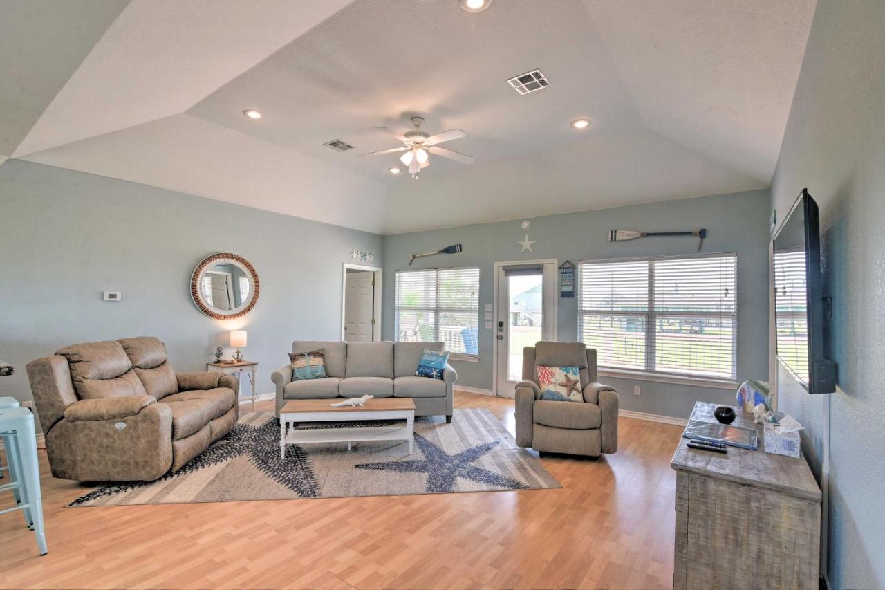 Villa Bright Crystal Beach House, Walk To Coast! Bolivar Peninsula Exterior foto